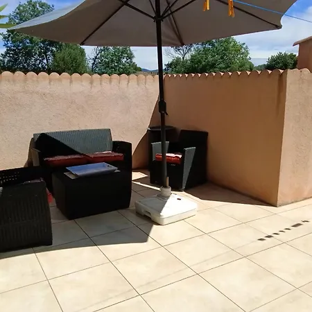 Holiday home Maison Entierement Renovee La Londe-les-Maures