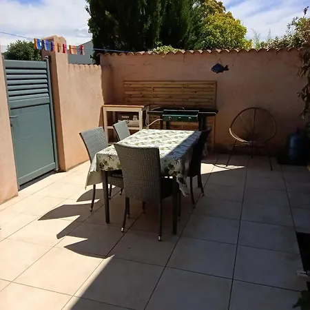 Holiday home Maison Entierement Renovee *